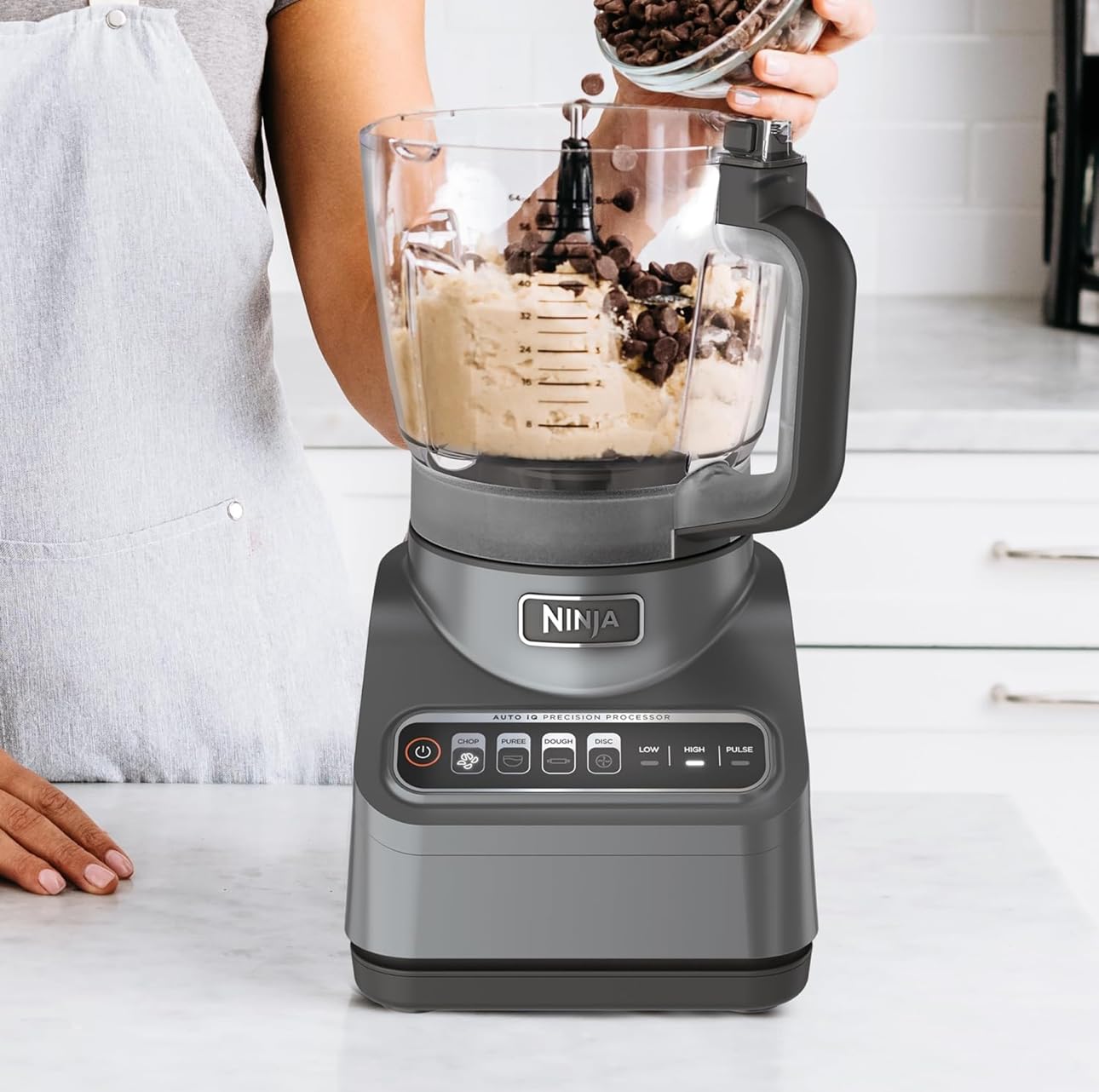 Ninja BN600 Professional Plus Food Processor, 850 Watts, 3 Functions for Chopping, Slicing & Dough with 9-Cup Processor Bowl, 3 Blades, Food Chute & Pusher, Silver
