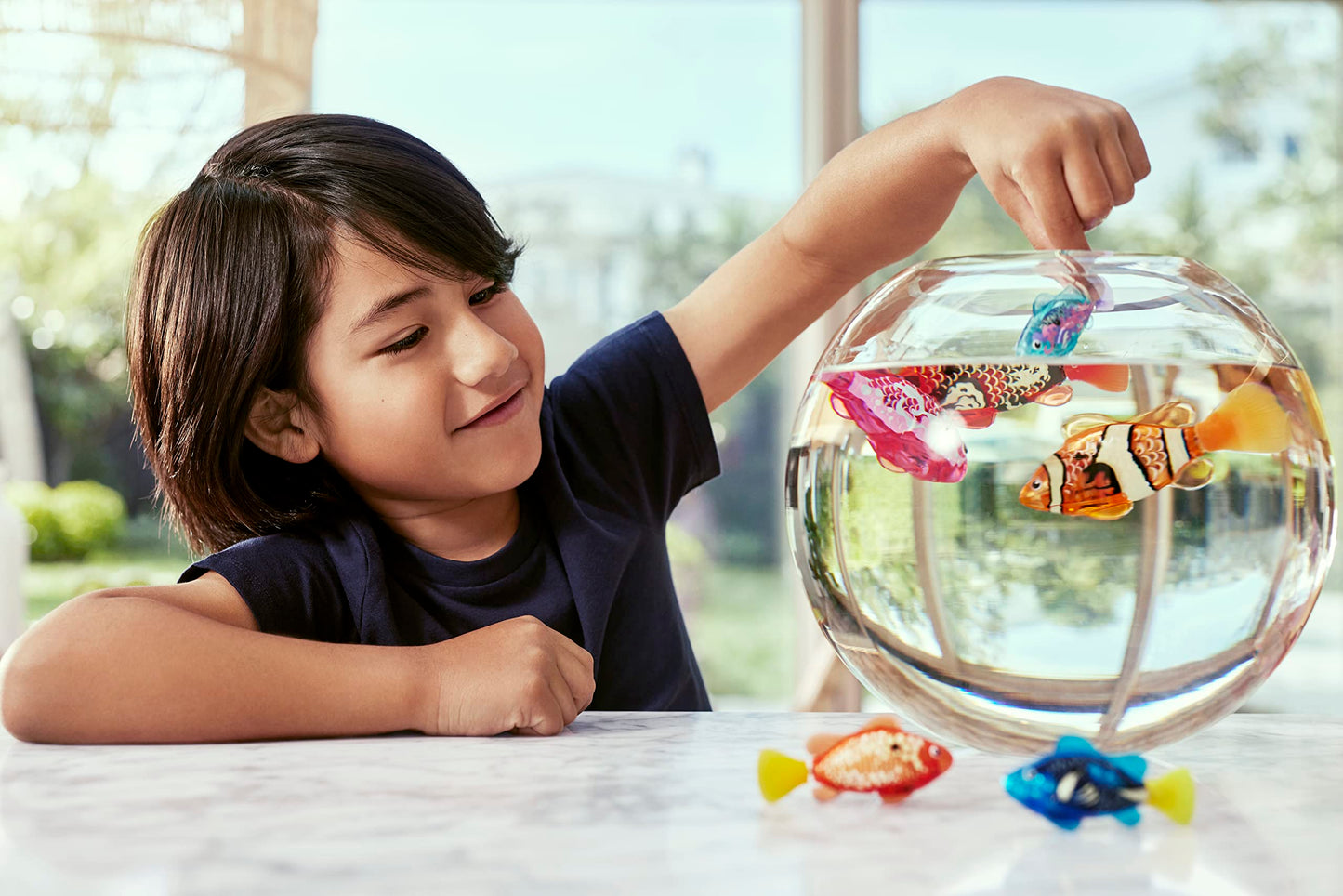 Robo Alive Robo Fish Robotic Swimming Fish (Pink + Golden) by ZURU Water Activated, Changes Color, Comes with Batteries, Amazon Exclusive (2 Pack) Series 3