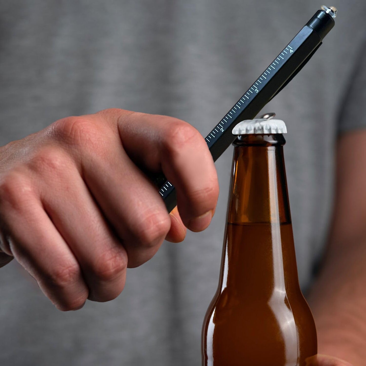 Gifts for Men, Multitool Pen Set 2pcs Multi-Tool Pens, Birthday Gifts for Men Dad Gifts for Dad Husband from Daughter Son Wife, Cool EDC Gadgets for Mens Anniversary Graduation Gifts for Him Boyfriend