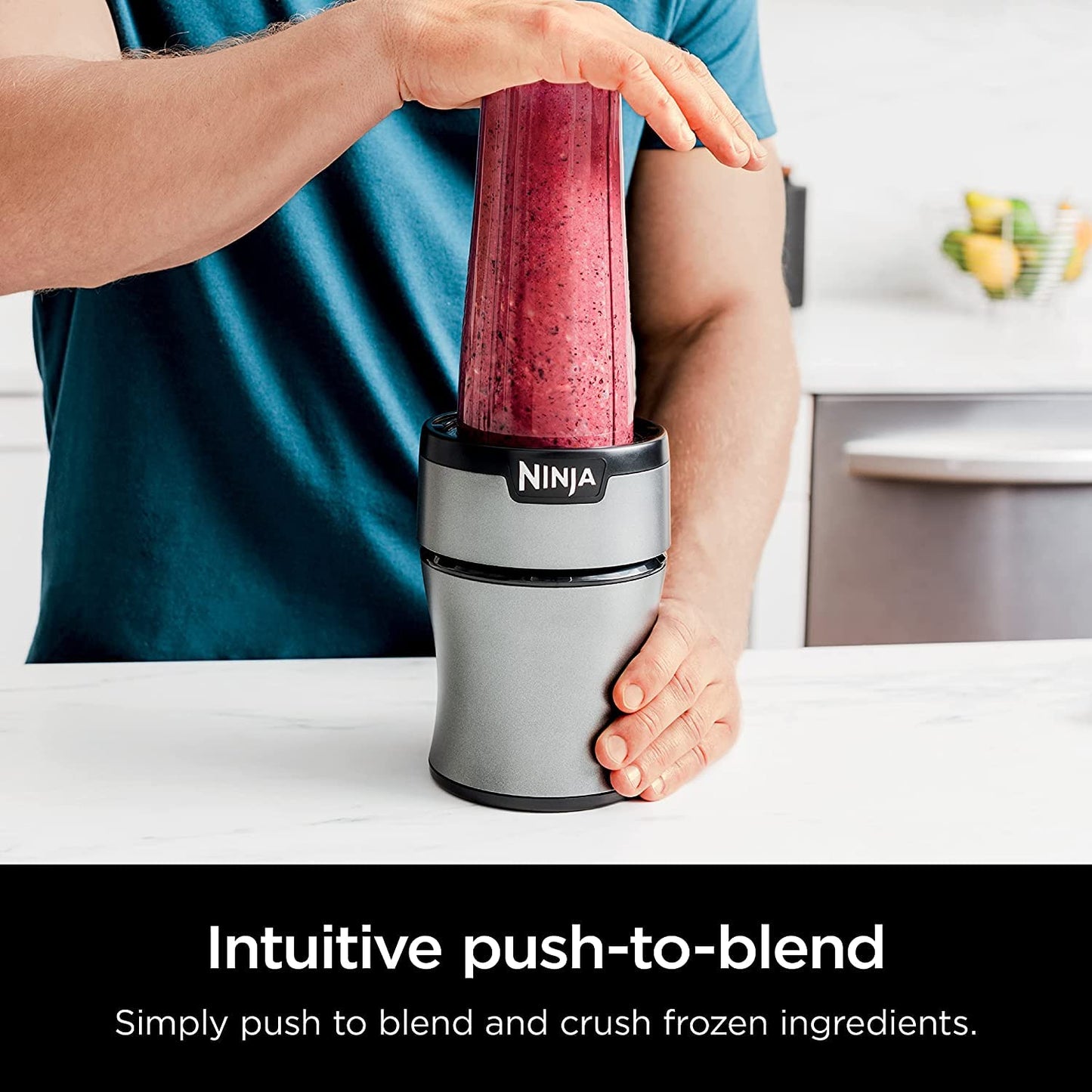 Ninja BN300 Nutri-Blender 900-Peak-Watt Personal Blender, 2 Dishwasher-Safe To-Go Cups (Renewed)