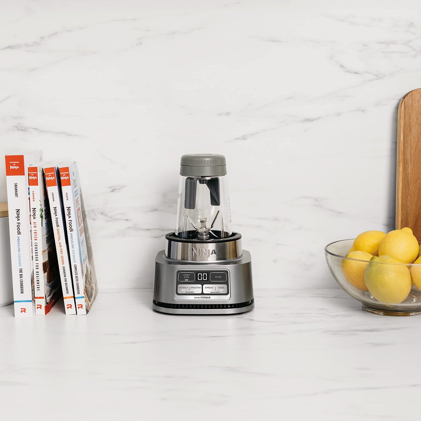 Ninja Foodi SS100 Smoothie Bowl Maker & Nutrient Extractor 1100W Blender SS101 (Renewed) (Ninja Foodi SS101)