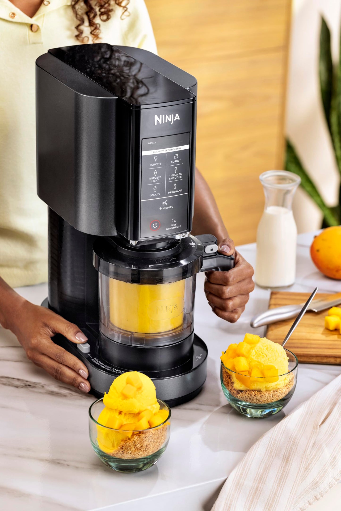 Ninja Creami Ice Cream Maker 127v - Ice Cream Dessert Maker for Gelato, Milkshakes, Ice Cream, Smoothie Bowls