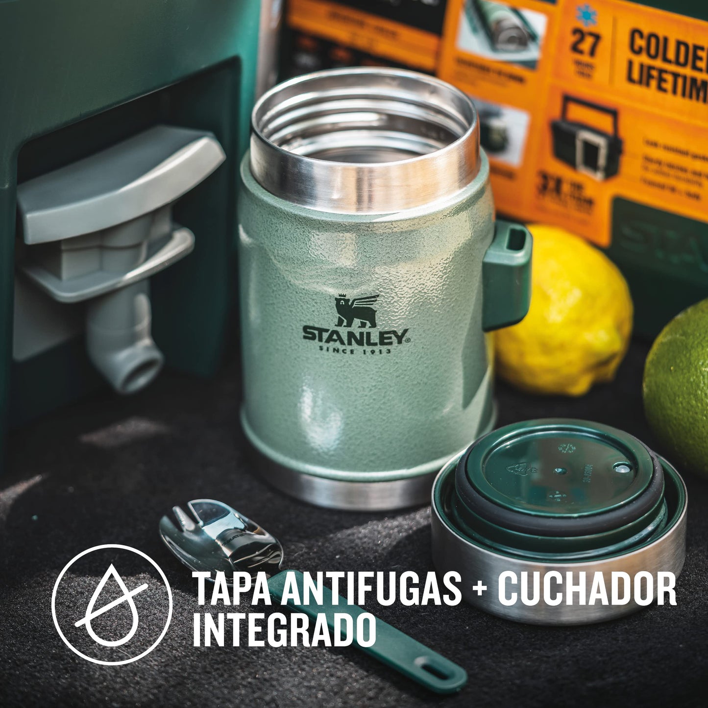 Stanley Classic Legendary Food Jar 0.4L with Spork - Keeps Cold or Hot For 7 Hours - BPA-Free Stainless Steel Soup Flask - Leakproof - Dishwasher Safe - Hammertone Green