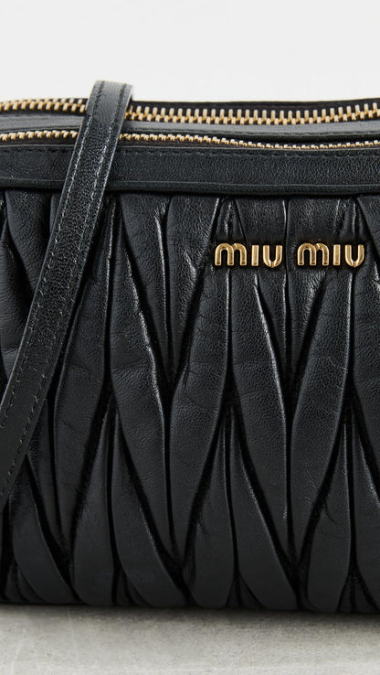 Miu Miu Women's Pre-Loved Shoulder Bag, Matelasse, Black, One Size