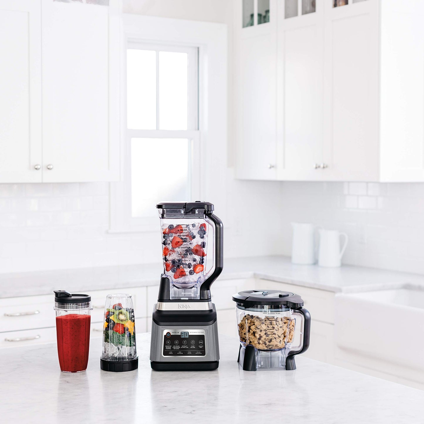 Ninja BN801C, Professional Plus Kitchen System With Auto-iQ, 72oz Pitcher, Black/Silver, 1400W (Canadian Version)