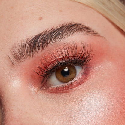 NYX PROFESSIONAL MAKEUP Jumbo Lash! Vegan False Eyelashes, Up to 12HR Wear, Reusable Fake Lashes - Wispy Flutter